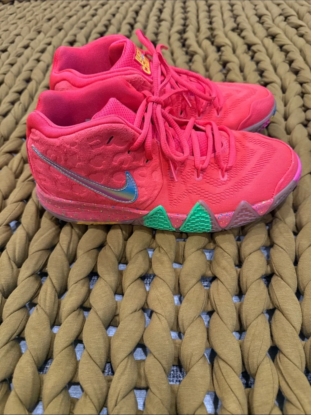 Nike Kyrie 4 - General Mills Cereal Pack
